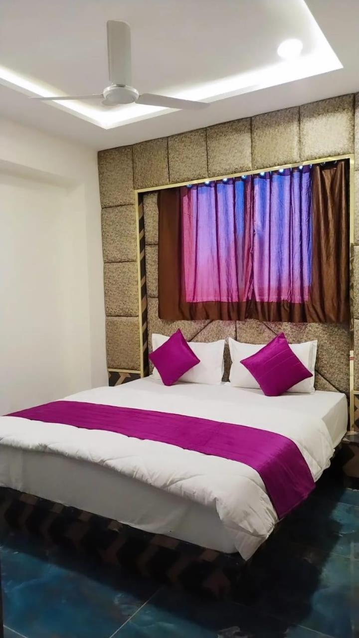 Hotel Karnavati Ахмедабад Екстер'єр фото