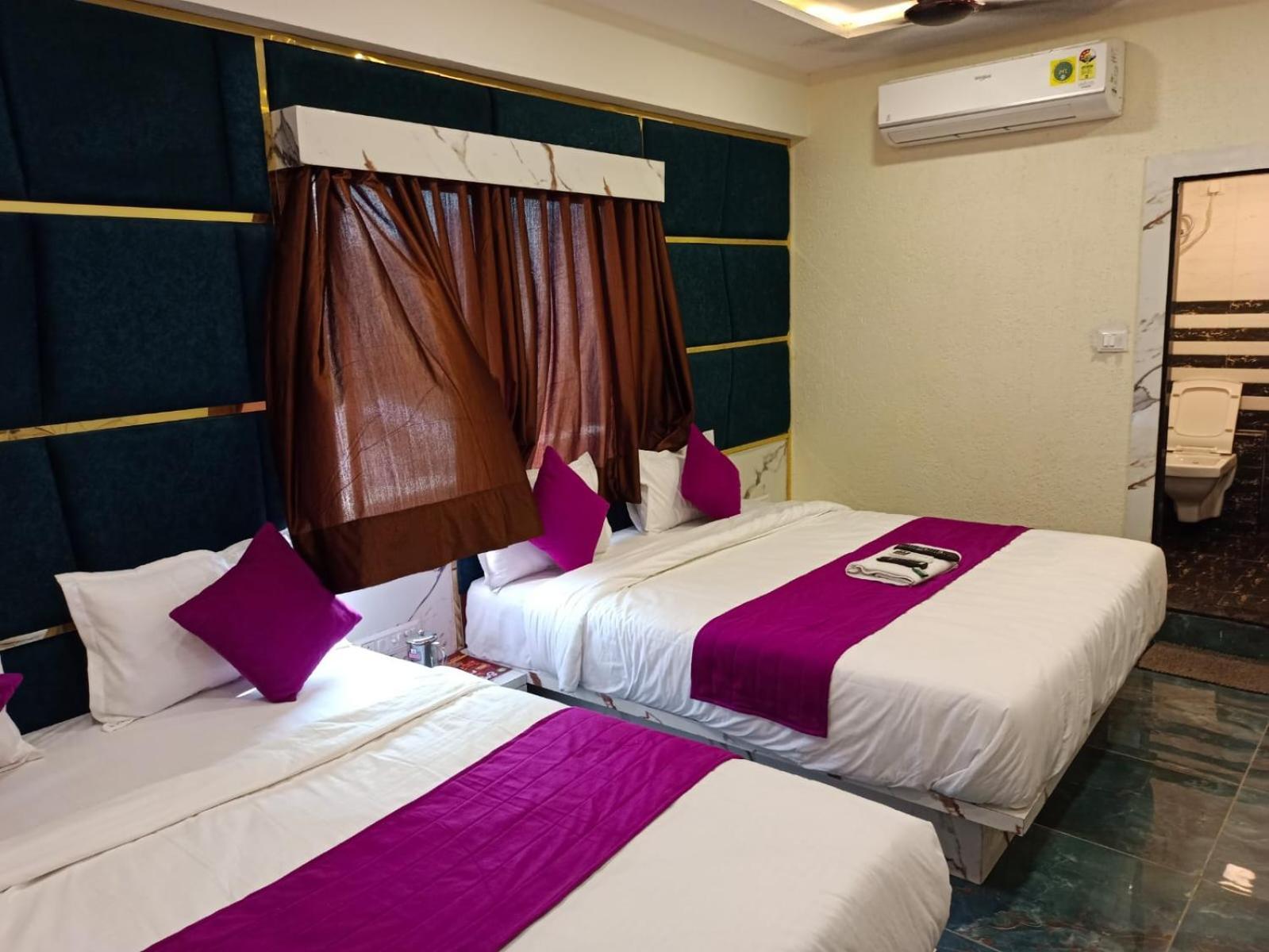 Hotel Karnavati Ахмедабад Екстер'єр фото